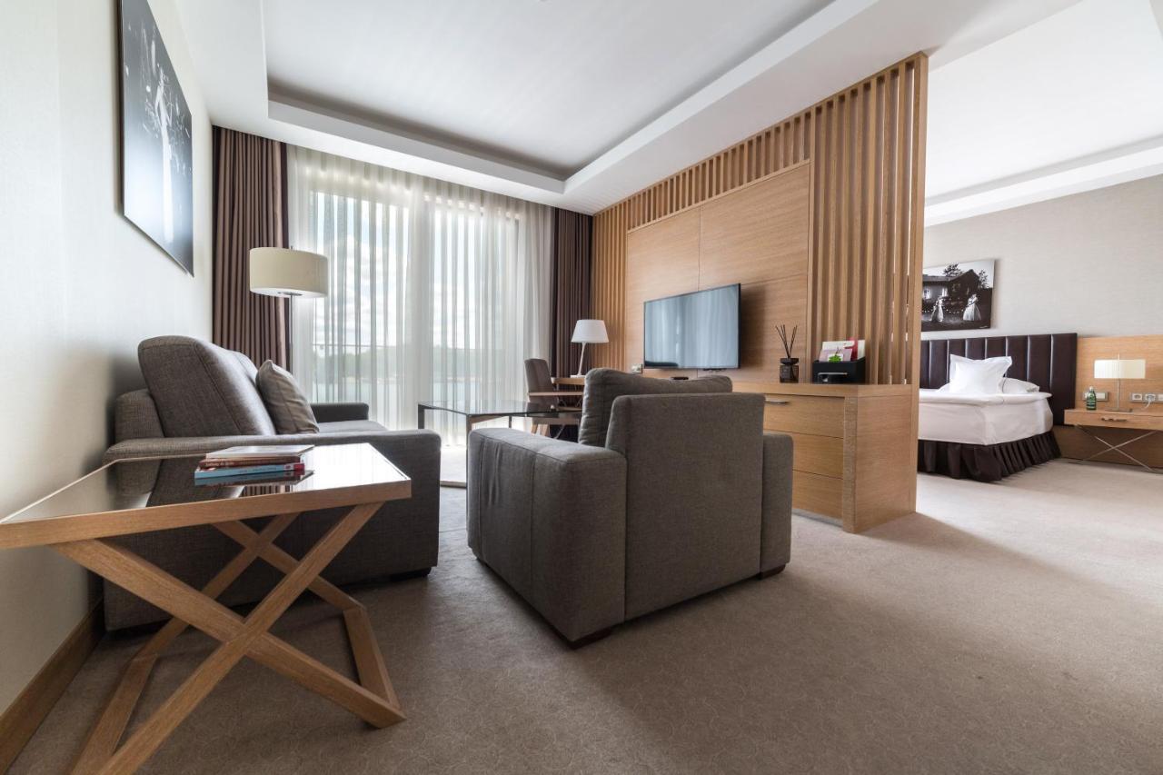 Tiffi Boutique 4*